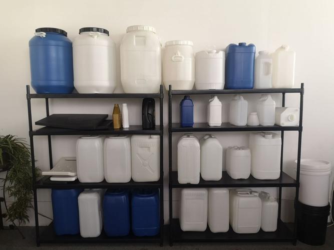 19l塑料圆桶,广泛用于消毒水,墨水,染料等等化工产品的包装,自家工厂